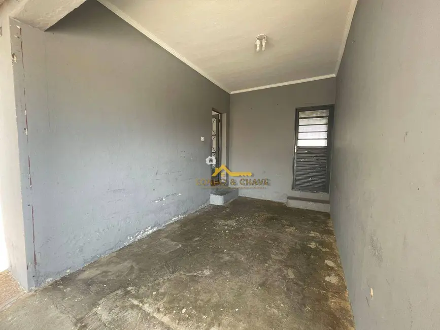 Foto 2 de Casa com 2 quartos para alugar, 60m2 em Vila Bertini, Americana - SP