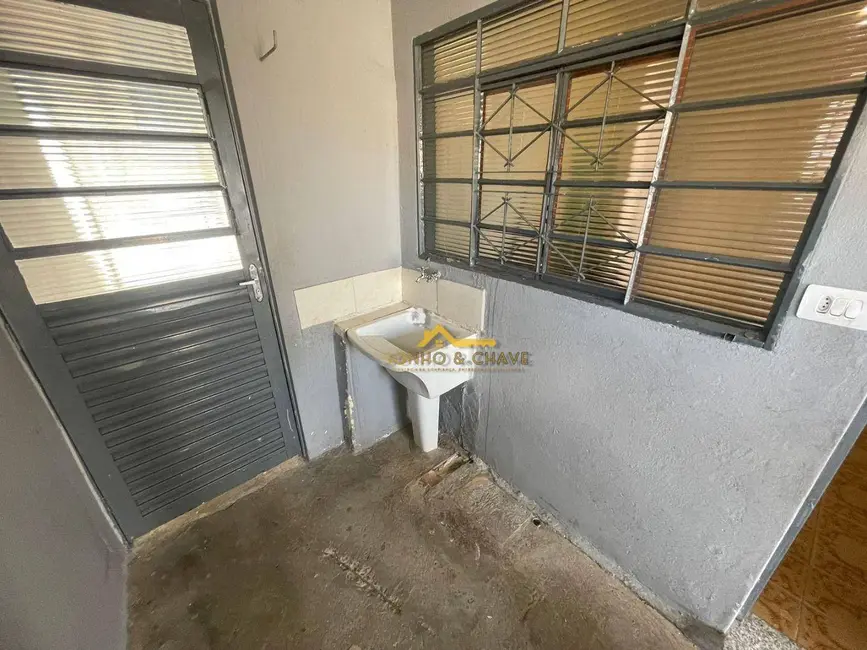 Casa com 2 quartos para alugar, 60m2 em Vila Bertini, Americana - SP - imagem 9 Foto 9 de Casa com 2 quartos para alugar, 60m2 em Vila Bertini, Americana - SP
