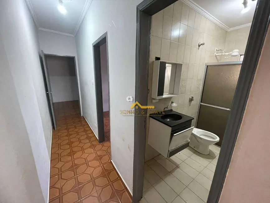 Casa com 2 quartos para alugar, 60m2 em Vila Bertini, Americana - SP - imagem 8 Foto 8 de Casa com 2 quartos para alugar, 60m2 em Vila Bertini, Americana - SP
