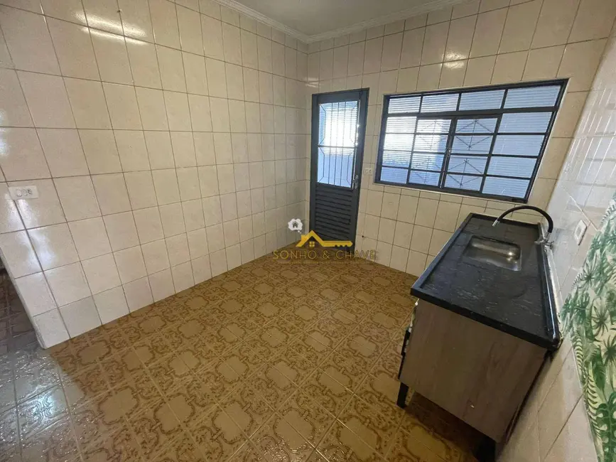 Casa com 2 quartos para alugar, 60m2 em Vila Bertini, Americana - SP - imagem 5 Foto 5 de Casa com 2 quartos para alugar, 60m2 em Vila Bertini, Americana - SP