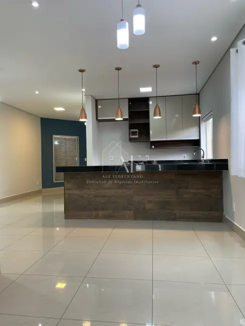 Foto 2 de Casa com 3 quartos à venda, 150m2 em Vila Mota, Braganca Paulista - SP