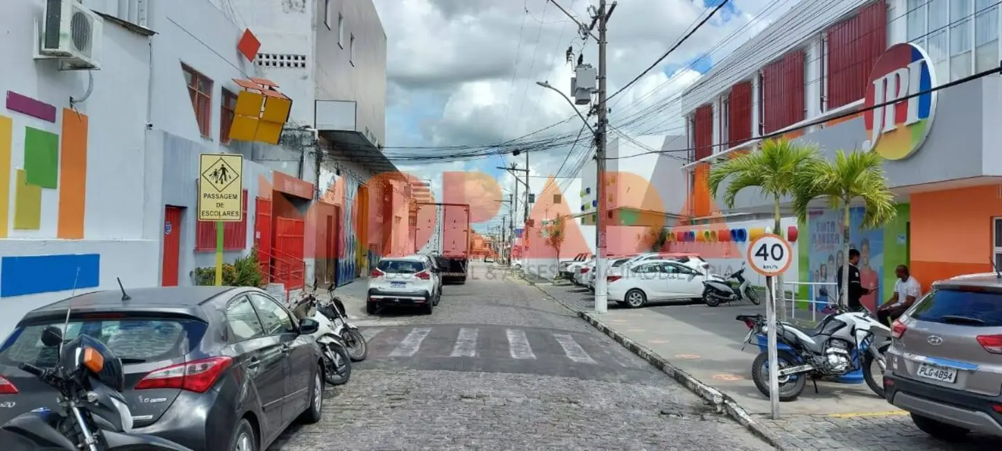 Sala Comercial à venda e para alugar em Centro, Feira De Santana - BA - imagem 3 Foto 3 de Sala Comercial à venda e para alugar em Centro, Feira De Santana - BA
