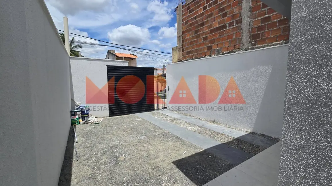 Foto 2 de Casa com 2 quartos à venda, 125m2 em Conceição, Feira De Santana - BA