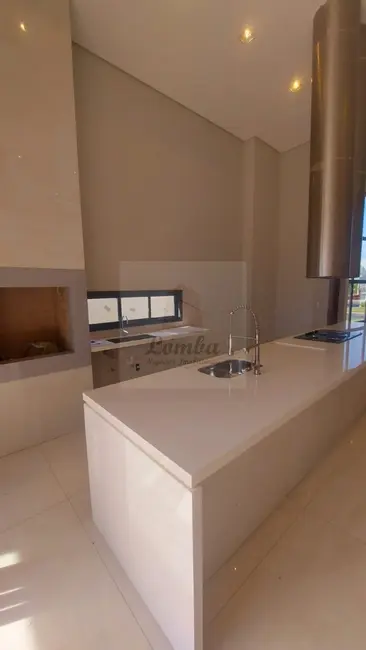 Casa de Condomínio com 4 quartos à venda, 372m2 em Jardim Itália, Cuiaba - MT - imagem 3 Foto 3 de Casa de Condomínio com 4 quartos à venda, 372m2 em Jardim Itália, Cuiaba - MT