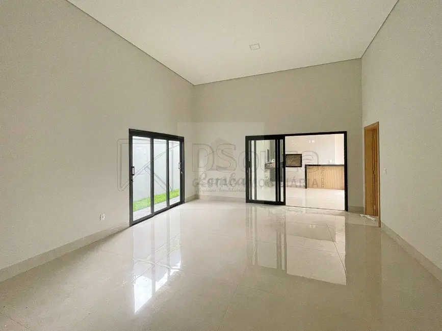 Foto 4 de Casa de Condomínio com 3 quartos à venda, 203m2 em Varzea Grande - MT