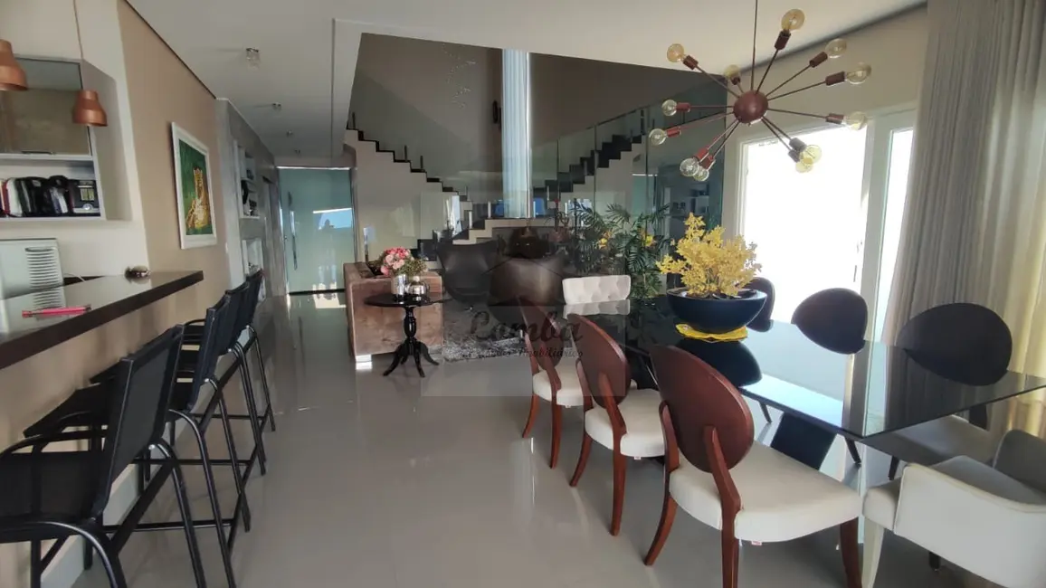 Casa de Condomínio com 4 quartos à venda, 406m2 em Jardim Itália, Cuiaba - MT - imagem 9 Foto 9 de Casa de Condomínio com 4 quartos à venda, 406m2 em Jardim Itália, Cuiaba - MT