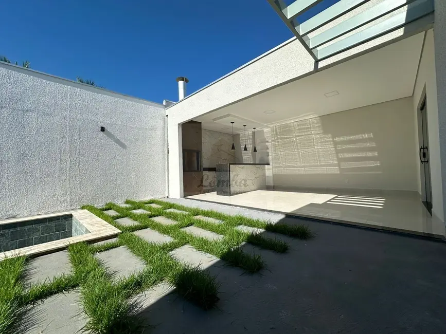 Casa com 3 quartos à venda, 190m2 em Jardim Califórnia, Cuiaba - MT - imagem 3 Foto 3 de Casa com 3 quartos à venda, 190m2 em Jardim Califórnia, Cuiaba - MT