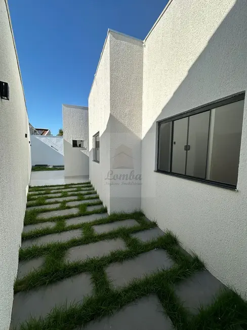 Casa com 3 quartos à venda, 190m2 em Jardim Califórnia, Cuiaba - MT - imagem 4 Foto 4 de Casa com 3 quartos à venda, 190m2 em Jardim Califórnia, Cuiaba - MT