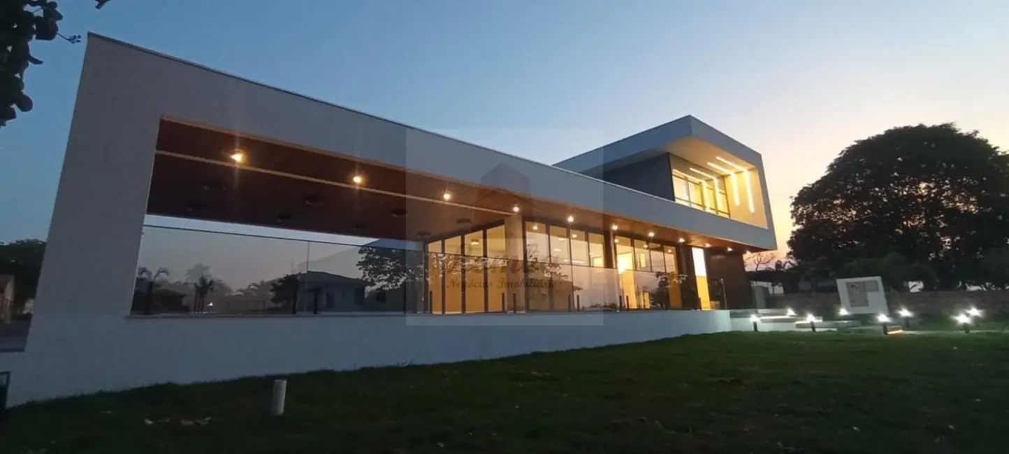 Foto 1 de Casa de Condomínio com 6 quartos à venda, 400m2 em Chapada Dos Guimaraes - MT