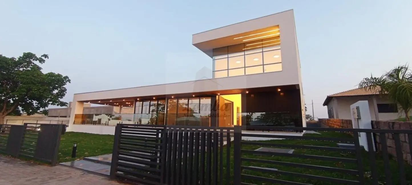 Foto 3 de Casa de Condomínio com 6 quartos à venda, 400m2 em Chapada Dos Guimaraes - MT