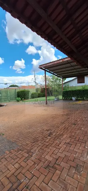 Foto 2 de Casa com 4 quartos para alugar, 280m2 em Morada do Ouro, Cuiaba - MT