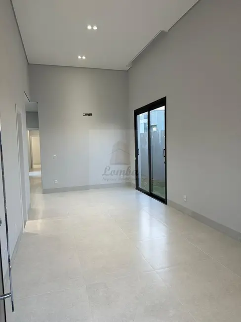 Casa de Condomínio com 3 quartos à venda, 172m2 em Cuiaba - MT - imagem 5 Foto 5 de Casa de Condomínio com 3 quartos à venda, 172m2 em Cuiaba - MT