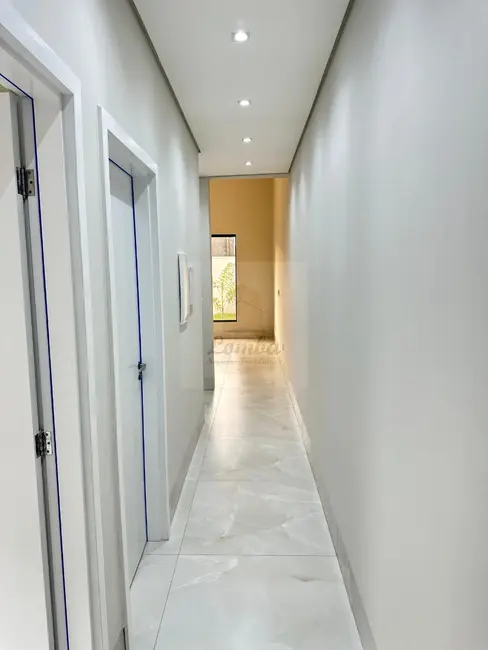 Casa com 3 quartos à venda, 190m2 em Jardim das Palmeiras, Cuiaba - MT - imagem 6 Foto 6 de Casa com 3 quartos à venda, 190m2 em Jardim das Palmeiras, Cuiaba - MT