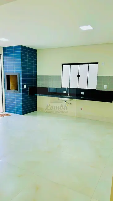 Foto 2 de Casa com 3 quartos à venda, 190m2 em Jardim das Palmeiras, Cuiaba - MT