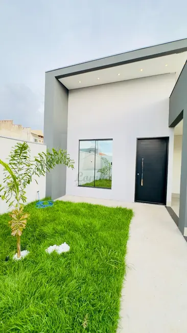 Casa com 3 quartos à venda, 190m2 em Jardim das Palmeiras, Cuiaba - MT - imagem 4 Foto 4 de Casa com 3 quartos à venda, 190m2 em Jardim das Palmeiras, Cuiaba - MT