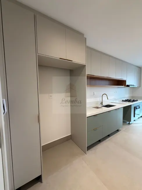 Apartamento com 3 quartos à venda, 193m2 em Jardim das Américas, Cuiaba - MT - imagem 8 Foto 8 de Apartamento com 3 quartos à venda, 193m2 em Jardim das Américas, Cuiaba - MT