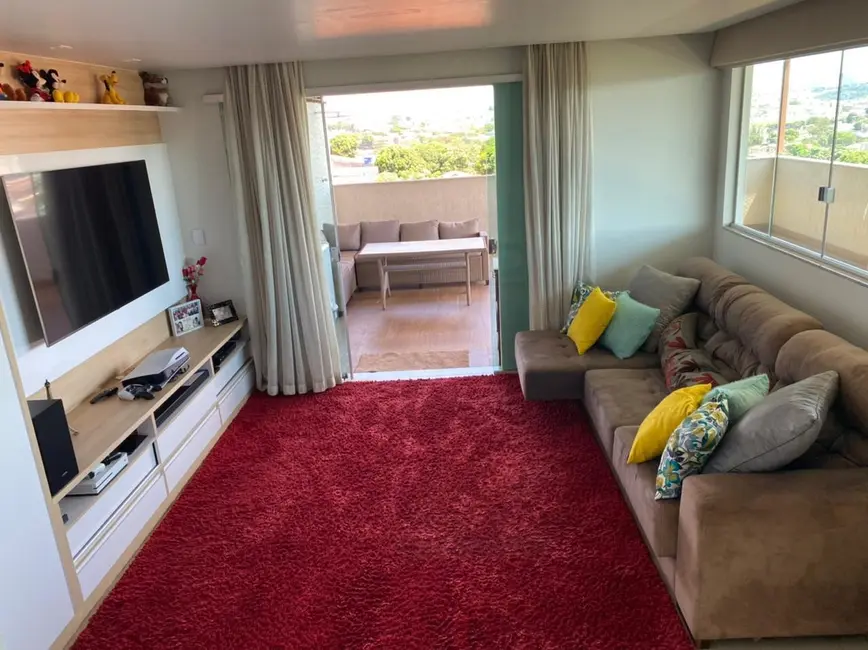 Foto 3 de Apartamento com 3 quartos à venda, 153m2 em Santa Terezinha, Belo Horizonte - MG