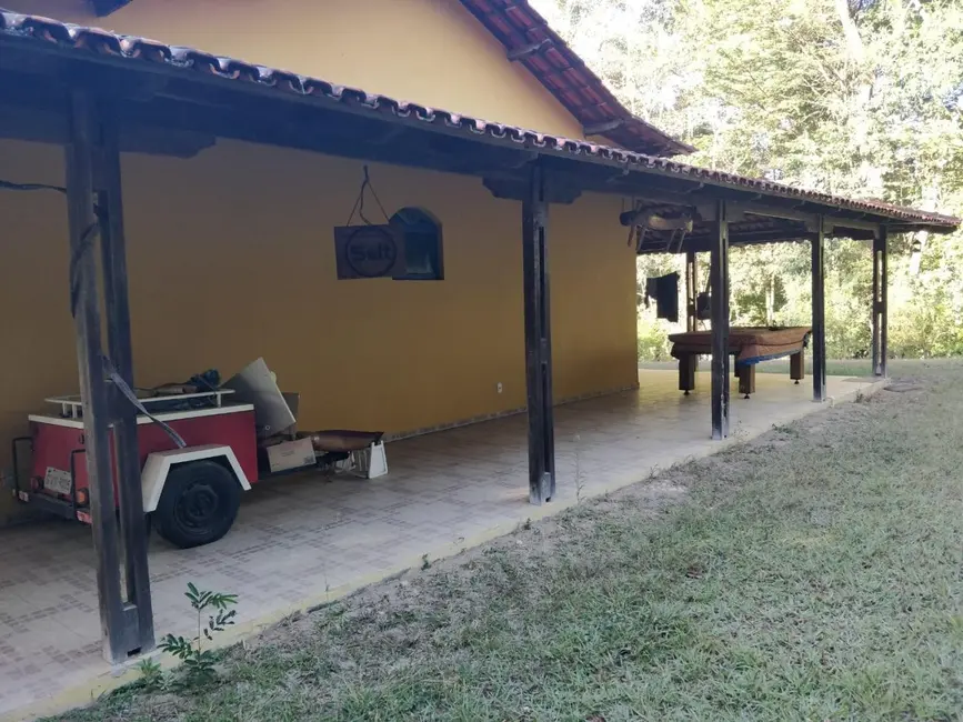 Chácara com 4 quartos à venda, 120m2 em Esmeraldas - MG - imagem 9 Foto 9 de Chácara com 4 quartos à venda, 120m2 em Esmeraldas - MG
