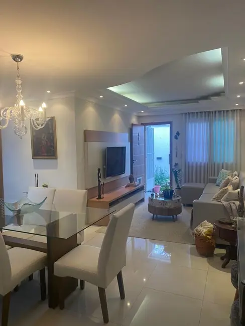 Foto 4 de Casa com 3 quartos à venda, 150m2 em Contagem - MG