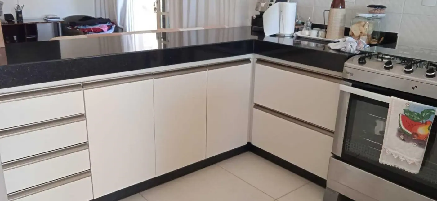 Foto 5 de Casa com 3 quartos à venda, 360m2 em Contagem - MG