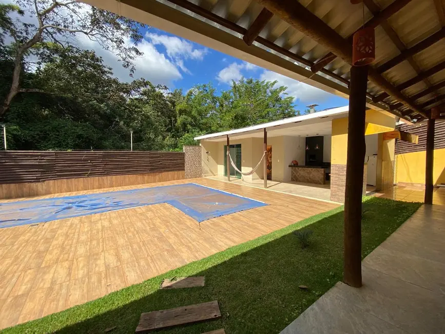 Casa com 4 quartos à venda, 350m2 em Brumadinho - MG - imagem 1 Foto 1 de Casa com 4 quartos à venda, 350m2 em Brumadinho - MG
