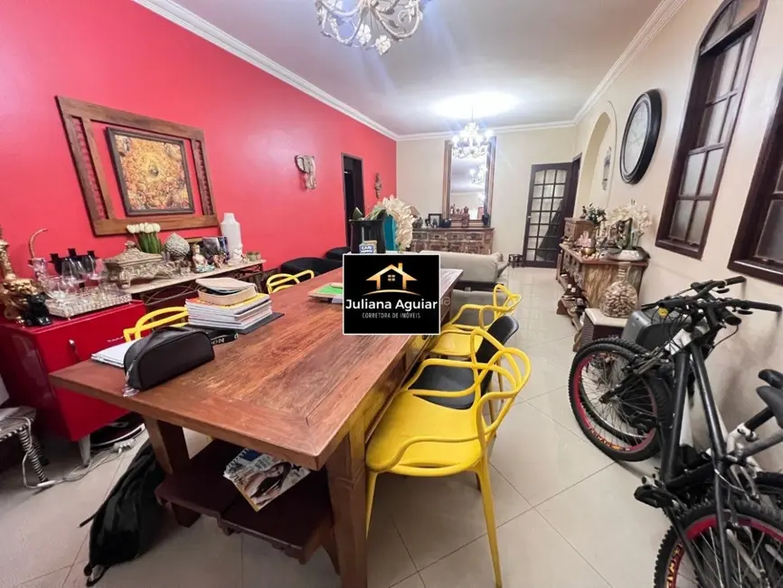 Casa com 3 quartos à venda, 272m2 em Santa Amélia, Belo Horizonte - MG - imagem 9 Foto 9 de Casa com 3 quartos à venda, 272m2 em Santa Amélia, Belo Horizonte - MG