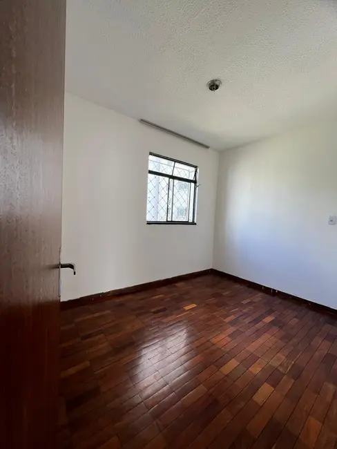 Apartamento com 3 quartos à venda, 75m2 em Santa Terezinha, Belo Horizonte - MG - imagem 2 Foto 2 de Apartamento com 3 quartos à venda, 75m2 em Santa Terezinha, Belo Horizonte - MG
