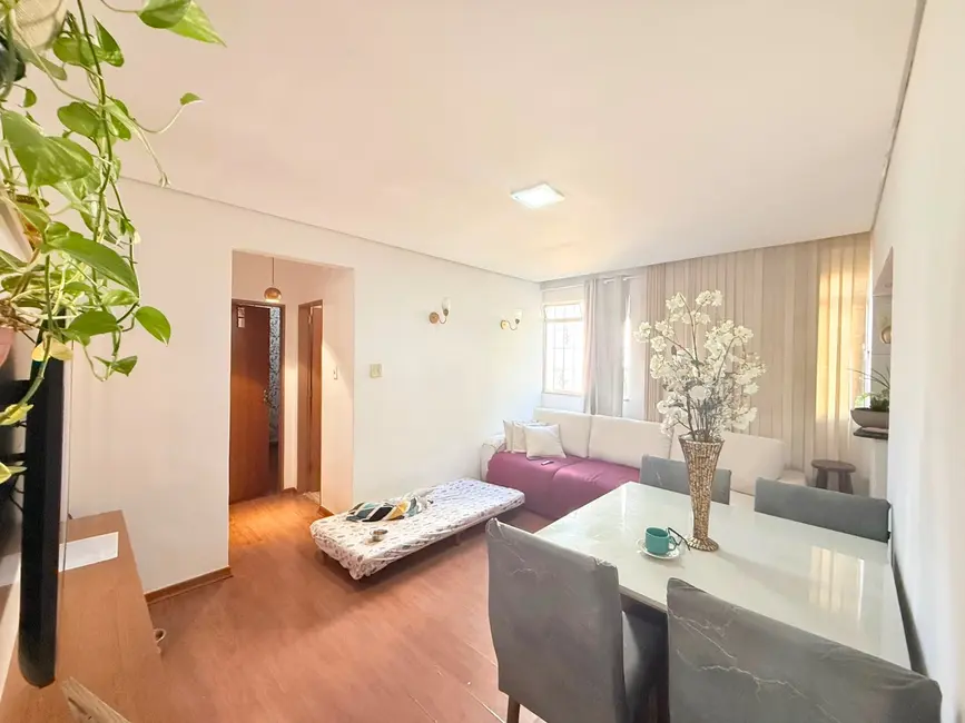 Foto 4 de Apartamento com 2 quartos à venda, 60m2 em Santa Terezinha, Belo Horizonte - MG