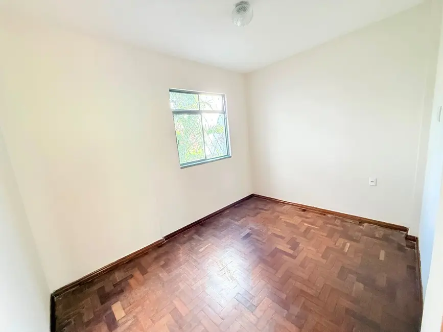 Foto 4 de Apartamento com 3 quartos à venda, 70m2 em Santa Terezinha, Belo Horizonte - MG