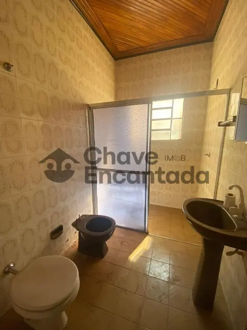 Casa com 5 quartos à venda, 93m2 em Centro, Birigui - SP - imagem 6 Foto 6 de Casa com 5 quartos à venda, 93m2 em Centro, Birigui - SP