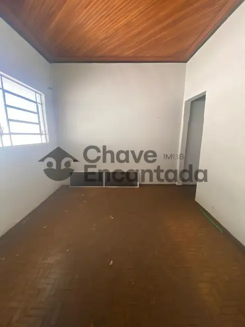 Casa com 5 quartos à venda, 93m2 em Centro, Birigui - SP - imagem 4 Foto 4 de Casa com 5 quartos à venda, 93m2 em Centro, Birigui - SP