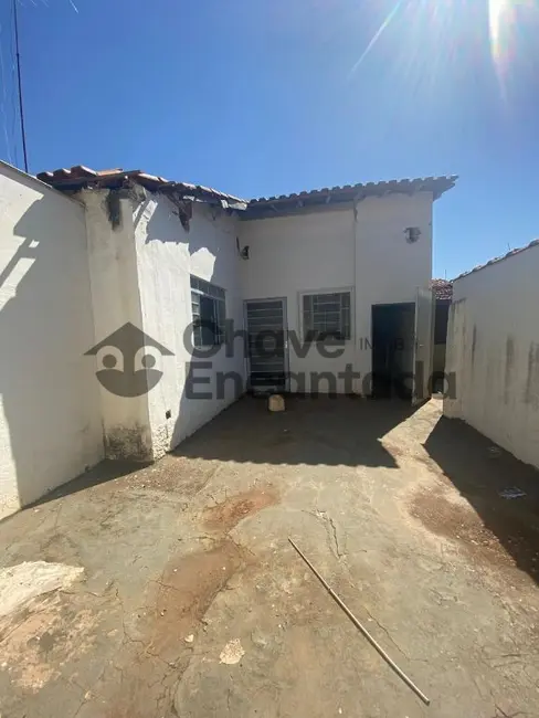 Casa com 5 quartos à venda, 93m2 em Centro, Birigui - SP - imagem 7 Foto 7 de Casa com 5 quartos à venda, 93m2 em Centro, Birigui - SP