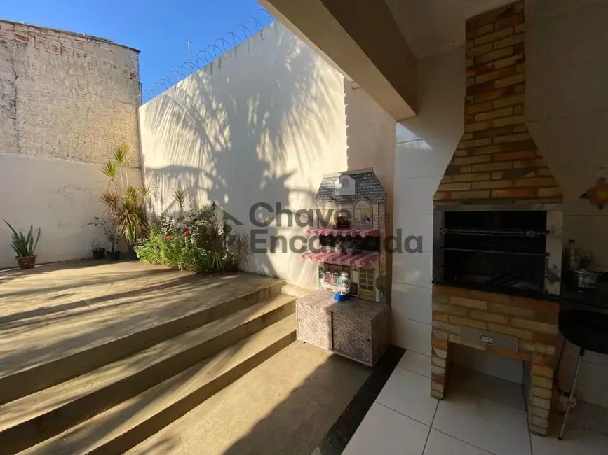 Foto 5 de Casa com 3 quartos à venda, 134m2 em Jardim São Conrado, Birigui - SP