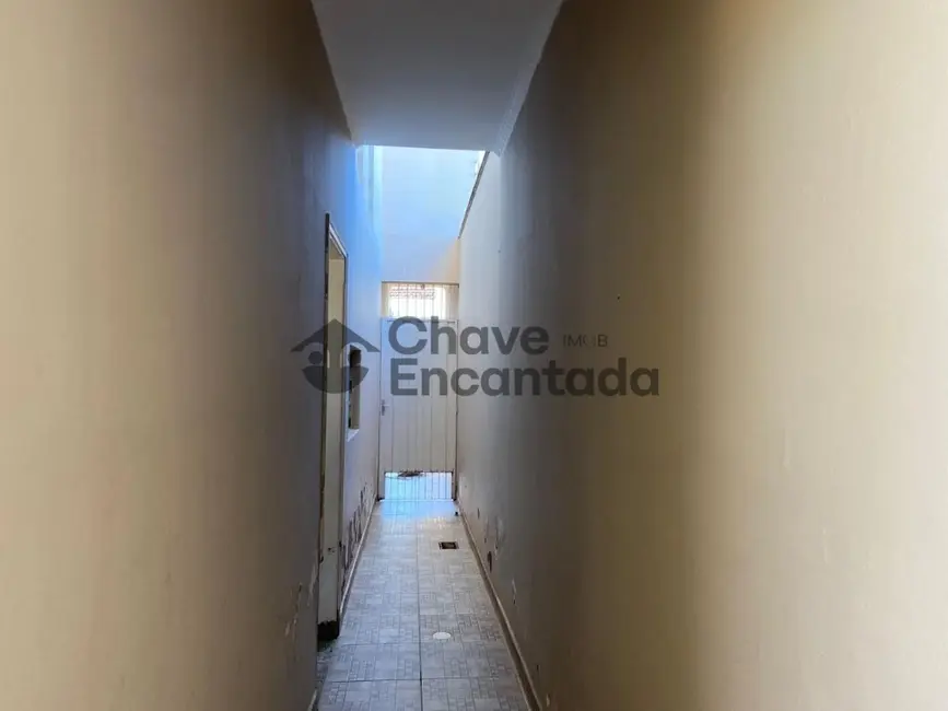 Sobrado com 3 quartos à venda, 115m2 em Jardim Morumbi, Birigui - SP - imagem 8 Foto 8 de Sobrado com 3 quartos à venda, 115m2 em Jardim Morumbi, Birigui - SP