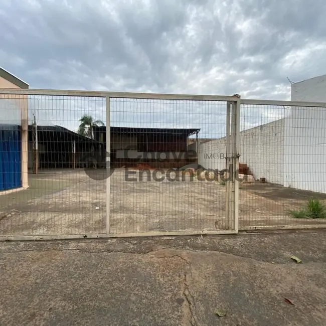 Foto 1 de Sala Comercial à venda, 215m2 em Jardim Jussara Maria, Birigui - SP
