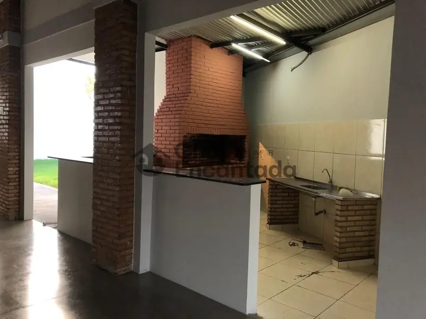 Armazém / Galpão à venda, 353m2 em Patrimônio Santo Antônio, Birigui - SP - imagem 8 Foto 8 de Armazém / Galpão à venda, 353m2 em Patrimônio Santo Antônio, Birigui - SP