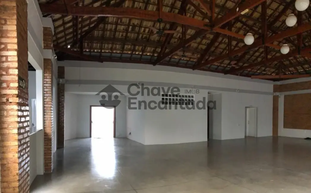 Foto 2 de Armazém / Galpão à venda, 353m2 em Patrimônio Santo Antônio, Birigui - SP