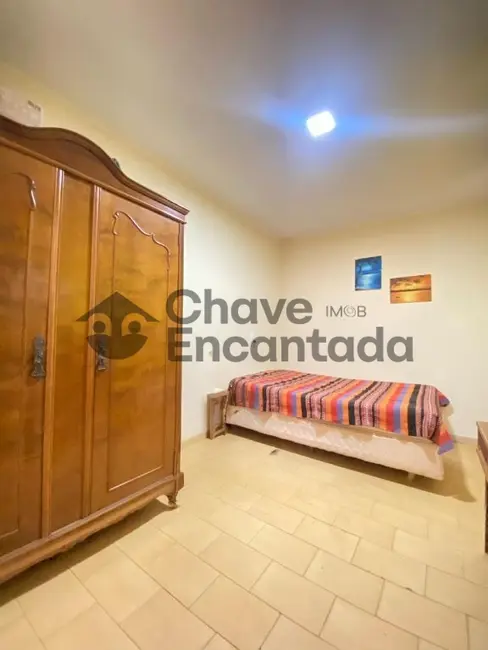 Casa com 3 quartos à venda, 249m2 em Jardim Estoril, Birigui - SP - imagem 7 Foto 7 de Casa com 3 quartos à venda, 249m2 em Jardim Estoril, Birigui - SP