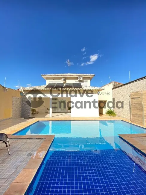 Foto 1 de Sobrado com 3 quartos à venda, 317m2 em Jardim Pérola, Birigui - SP