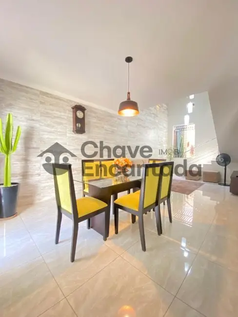 Casa com 3 quartos à venda, 158m2 em Vila Guarujá, Birigui - SP - imagem 6 Foto 6 de Casa com 3 quartos à venda, 158m2 em Vila Guarujá, Birigui - SP