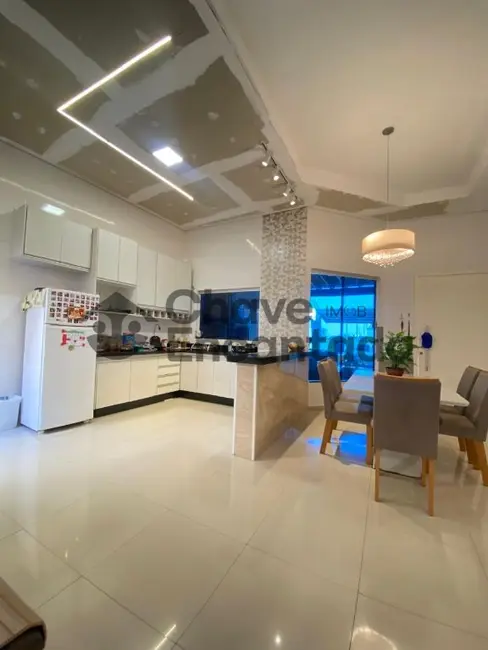 Casa com 3 quartos à venda, 141m2 em Iporã, Aracatuba - SP - imagem 5 Foto 5 de Casa com 3 quartos à venda, 141m2 em Iporã, Aracatuba - SP