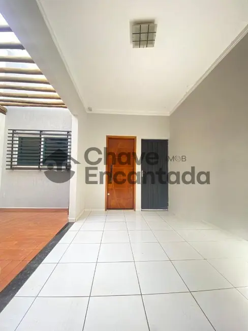 Foto 2 de Casa com 2 quartos à venda, 69m2 em Parque Residencial Laluce II, Birigui - SP