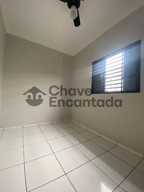 Casa com 2 quartos à venda, 69m2 em Parque Residencial Laluce II, Birigui - SP - imagem 8 Foto 8 de Casa com 2 quartos à venda, 69m2 em Parque Residencial Laluce II, Birigui - SP