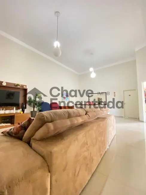 Casa de Condomínio com 3 quartos à venda, 199m2 em Residencial Veneza, Birigui - SP - imagem 5 Foto 5 de Casa de Condomínio com 3 quartos à venda, 199m2 em Residencial Veneza, Birigui - SP