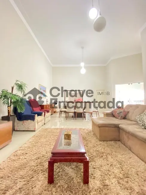 Casa de Condomínio com 3 quartos à venda, 199m2 em Residencial Veneza, Birigui - SP - imagem 4 Foto 4 de Casa de Condomínio com 3 quartos à venda, 199m2 em Residencial Veneza, Birigui - SP