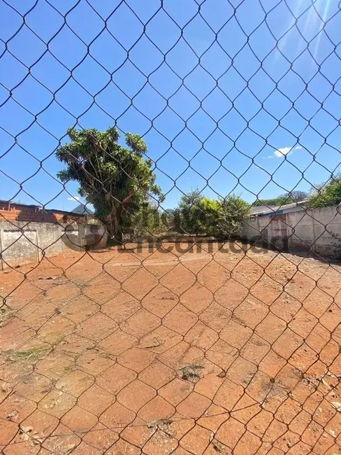 Foto 3 de Terreno / Lote à venda, 346m2 em Vila Guanabara, Birigui - SP