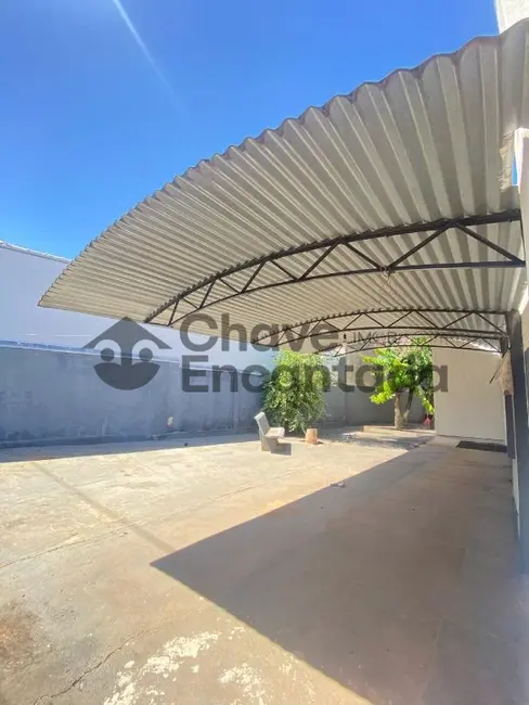 Casa com 4 quartos à venda, 198m2 em Patrimônio Silvares, Birigui - SP - imagem 3 Foto 3 de Casa com 4 quartos à venda, 198m2 em Patrimônio Silvares, Birigui - SP