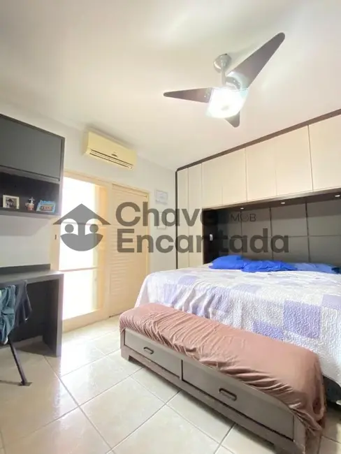 Foto 9 de Casa com 3 quartos à venda, 333m2 em Centro, Birigui - SP