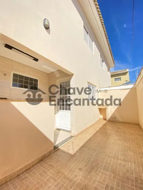 Casa com 3 quartos à venda, 97m2 em Vila Roberto, Birigui - SP - imagem 3 Foto 3 de Casa com 3 quartos à venda, 97m2 em Vila Roberto, Birigui - SP