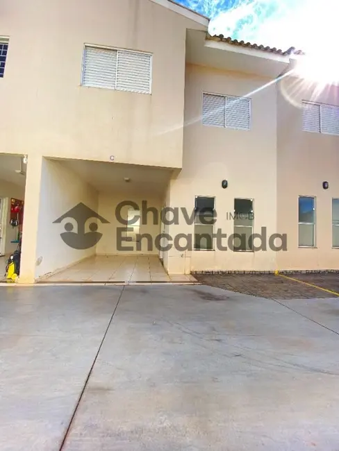 Casa com 3 quartos à venda, 97m2 em Vila Roberto, Birigui - SP - imagem 2 Foto 2 de Casa com 3 quartos à venda, 97m2 em Vila Roberto, Birigui - SP